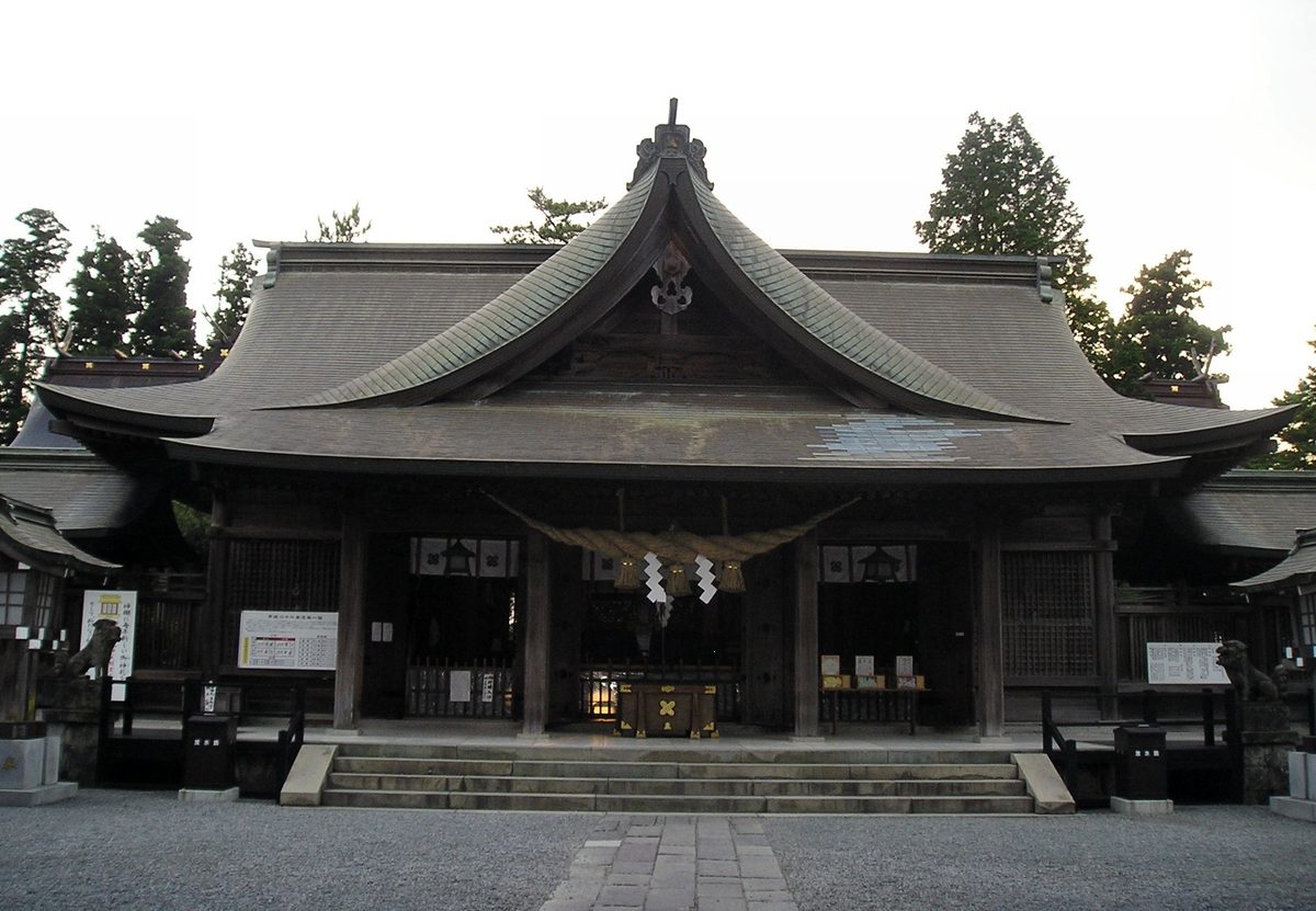 Main hall of Aso Shrine with traditional wooden architecture