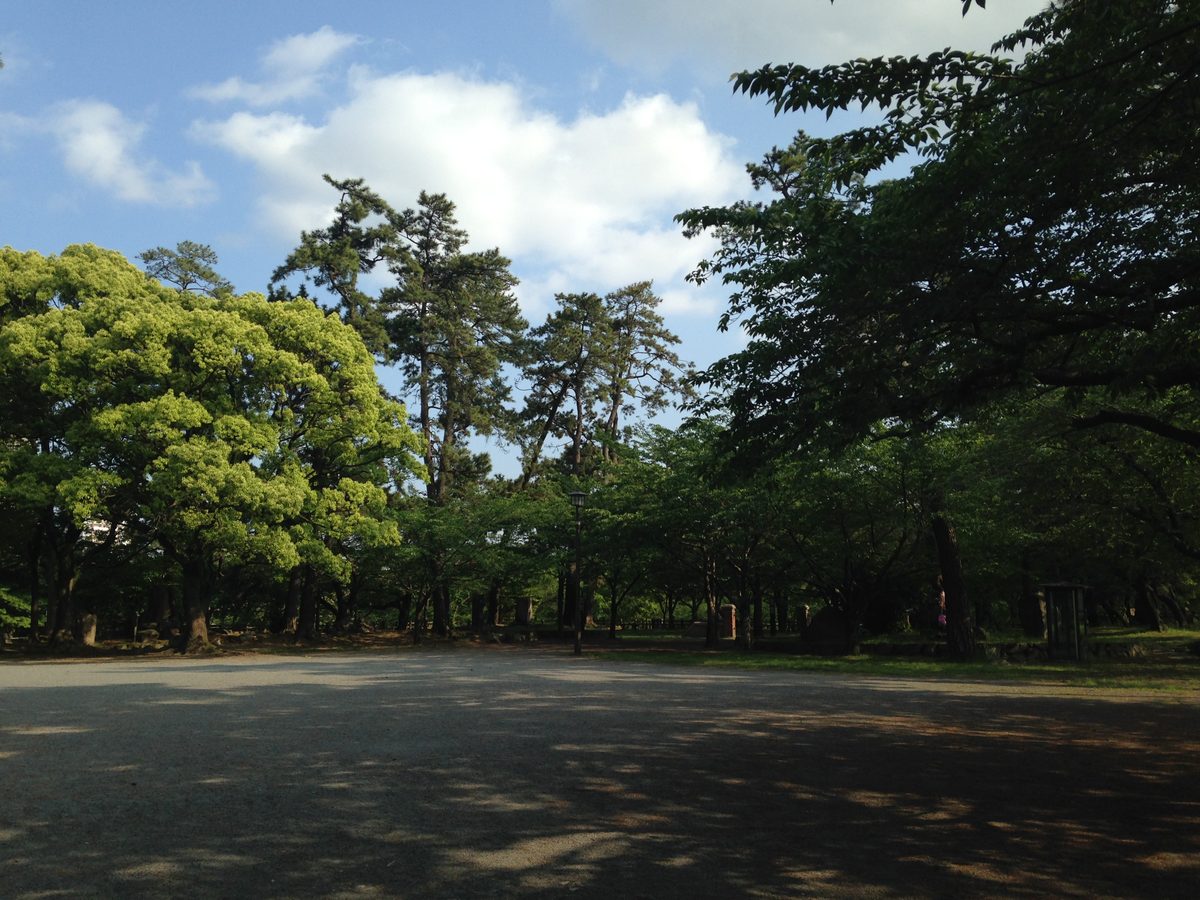 The hommaru main grounds of Kokura Castle with the tower in the background
