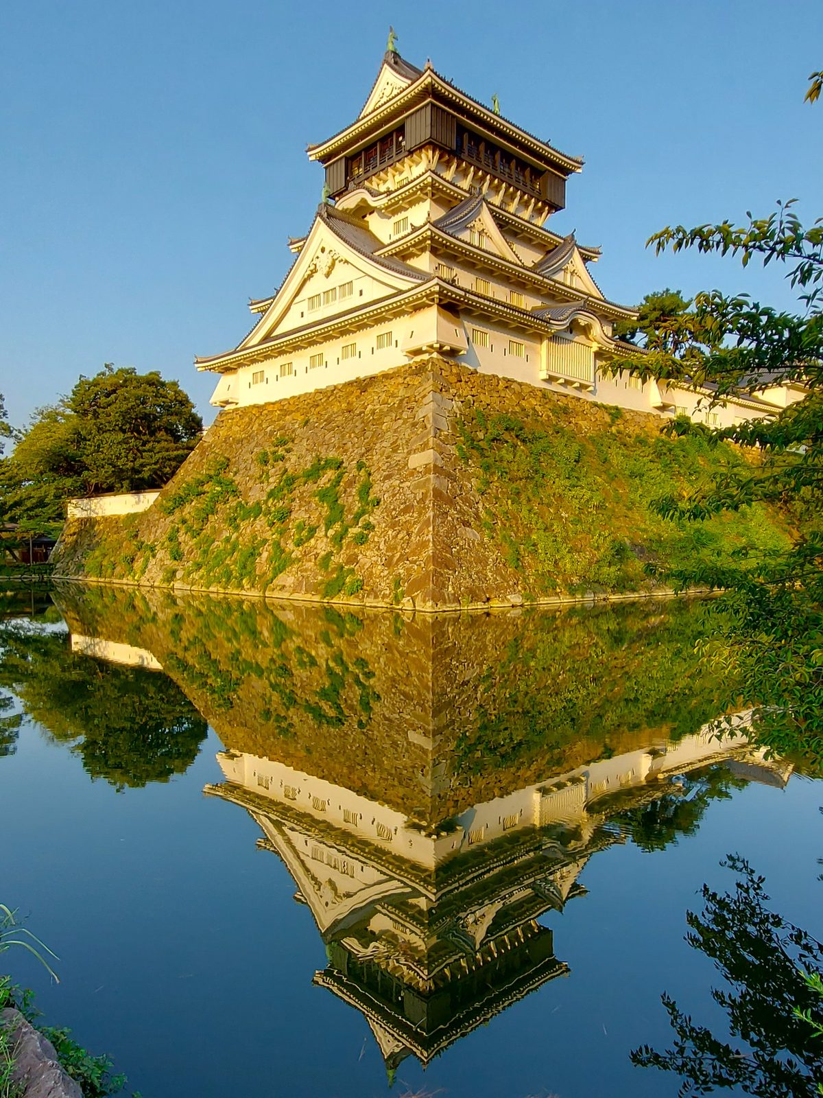 Kokura Castle main tower rising above the stone walls in Kitakyushu
