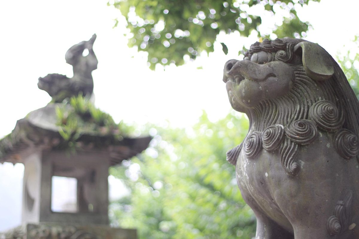 Stone komainu guardian dog statue at Dazaifu Tenmangu shrine, Fukuoka