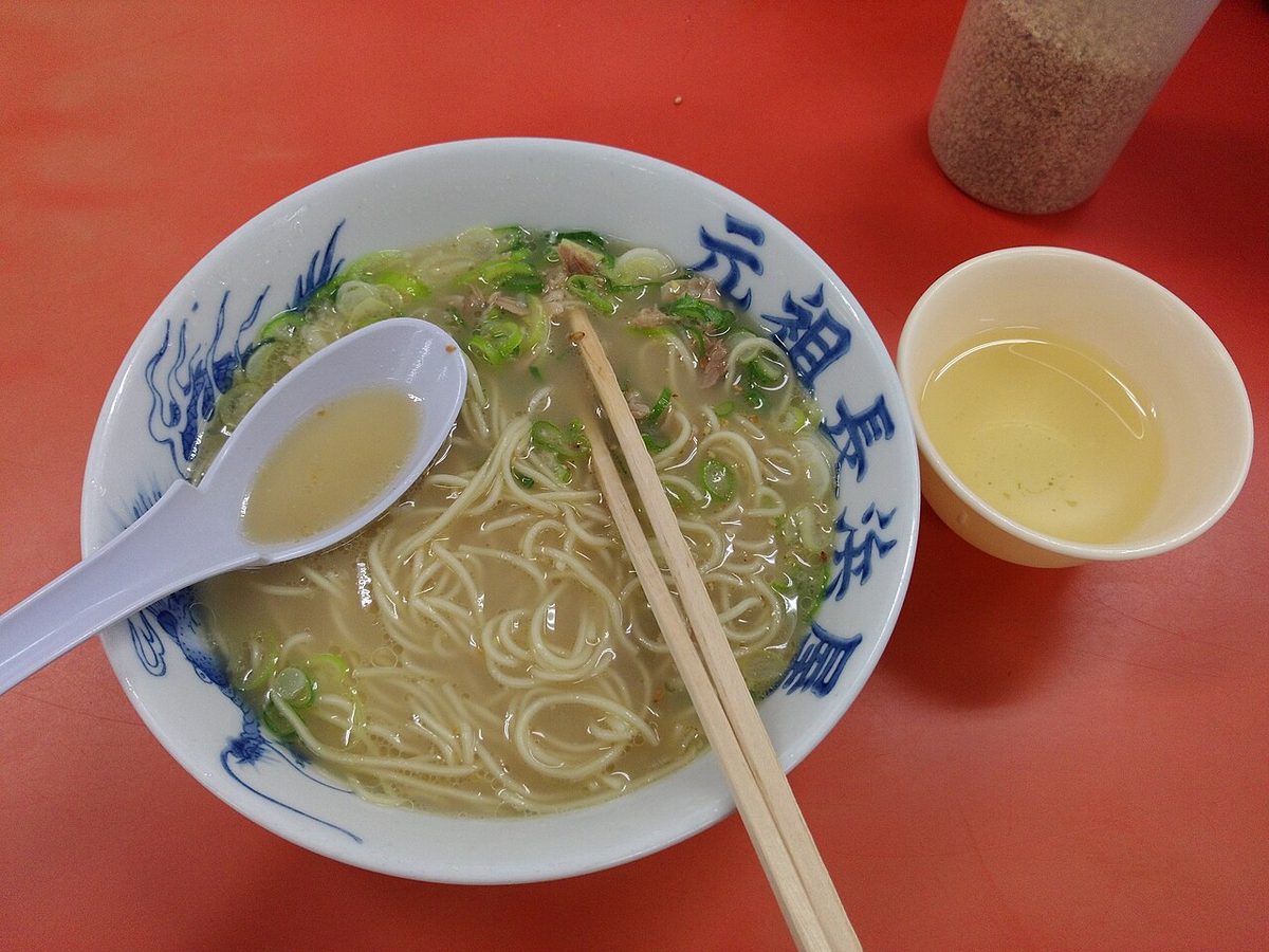 A bowl of tonkotsu ramen at Ganso Nagahamaya in Fukuoka